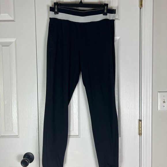 Fabletics Womens Black Joggers Size M - Picture 1 of 3